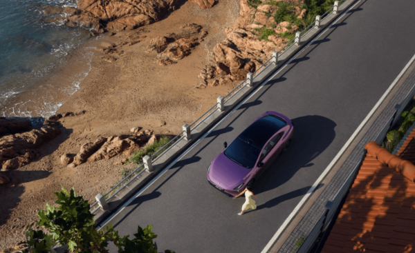 天津配资大本营 13.99万元起售！深蓝L06驾控智驾双在线 开启出行新体验